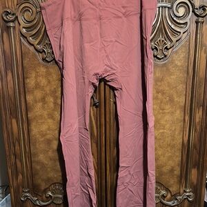 Women's Mauve Leggings M1